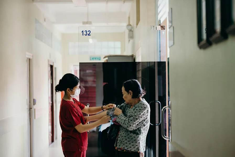 Hyatt Regency Phnom Penh Steps up to Battle Cervical Cancer